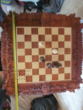 шахматный стол